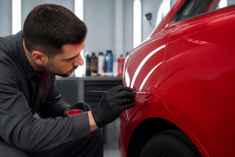 Quel est le tarif moyen pour réparer une rayure en carrosserie ?